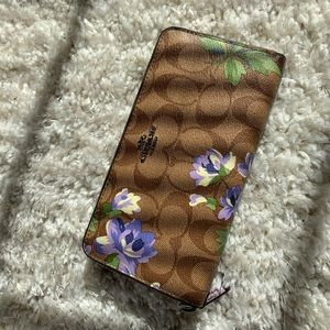 Coach wallet